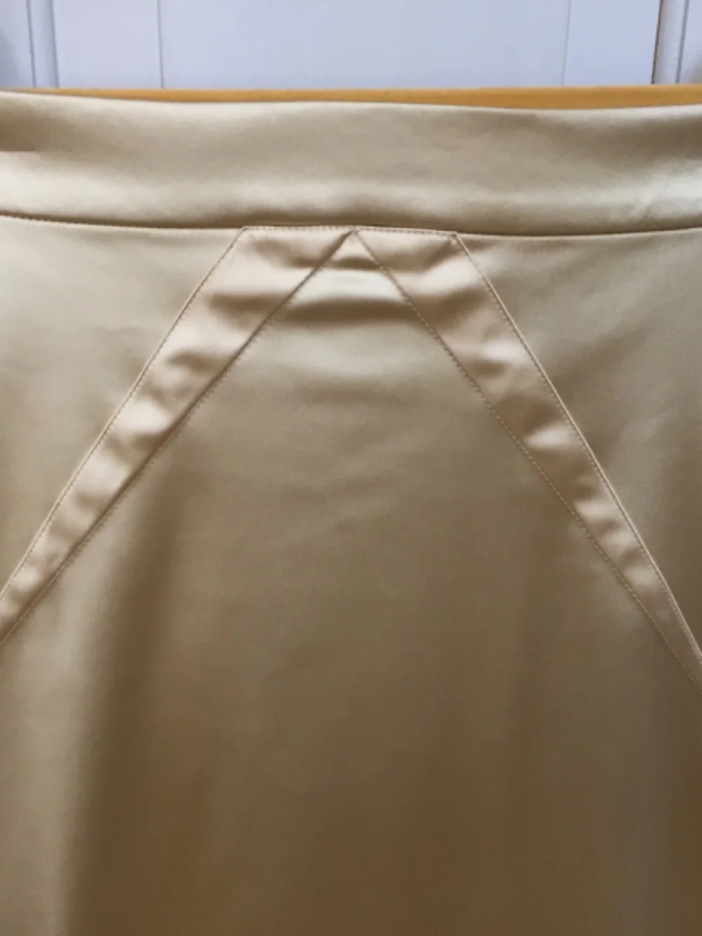 Dolce & Gabbana Gold Satin Pencil Skirt